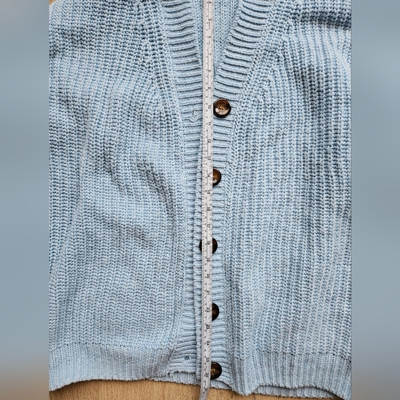 Little Mountain Oversized Knit Cardigan - Picture 3 of 5